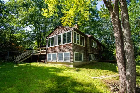 23 Woodridge Road Durham NH 03824