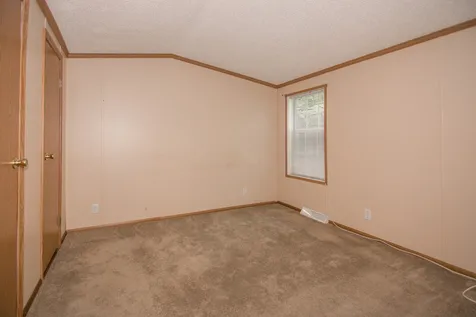 8 Garnet Lane Merrimack NH 03054