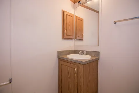 8 Garnet Lane Merrimack NH 03054