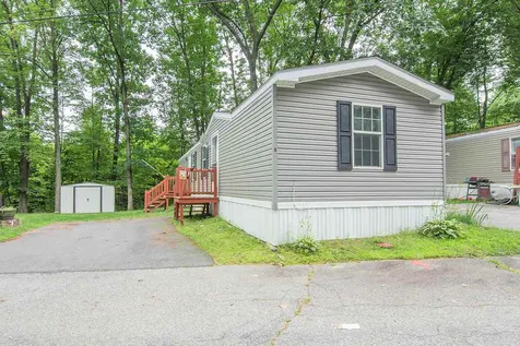 8 Garnet Lane Merrimack NH 03054
