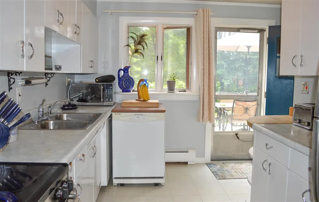 66 Woodburn Street Keene NH 03431