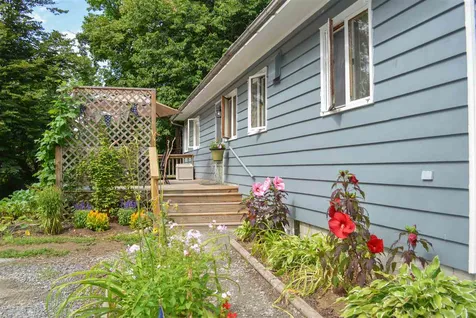 66 Woodburn Street Keene NH 03431
