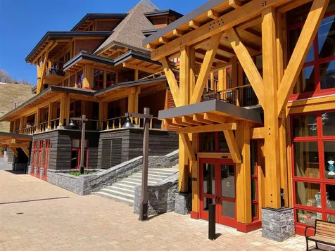 142 Red Sled Drive Stowe VT 05672