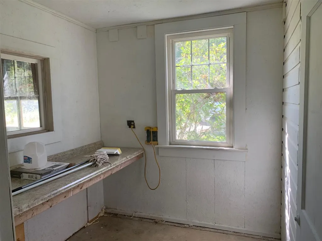 994 Franklin Highway Andover NH 03216
