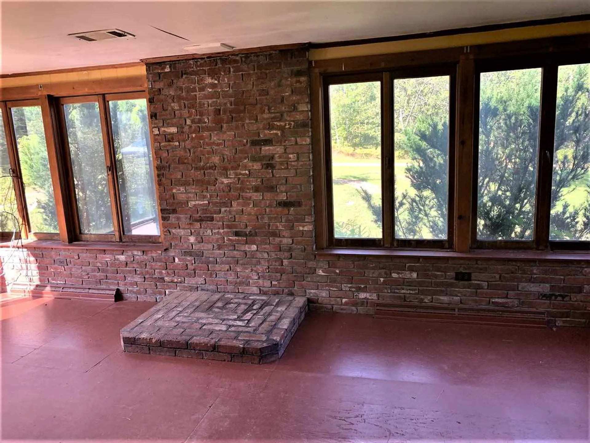 994 Franklin Highway Andover NH 03216