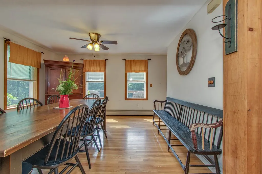 72 Lafrance Road Weare NH 03281