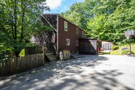 72 Lafrance Road Weare NH 03281