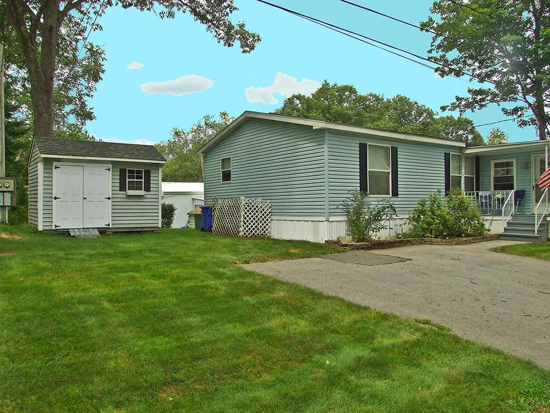 1 Oak Hill Drive Hampstead NH 03841