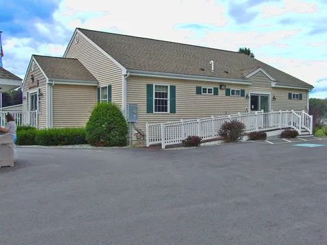 1 Oak Hill Drive Hampstead NH 03841