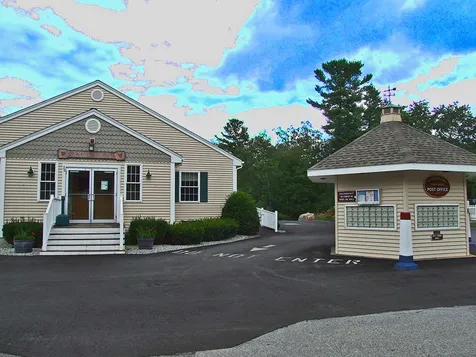 1 Oak Hill Drive Hampstead NH 03841