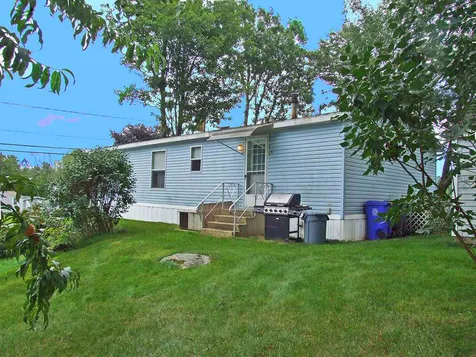 1 Oak Hill Drive Hampstead NH 03841