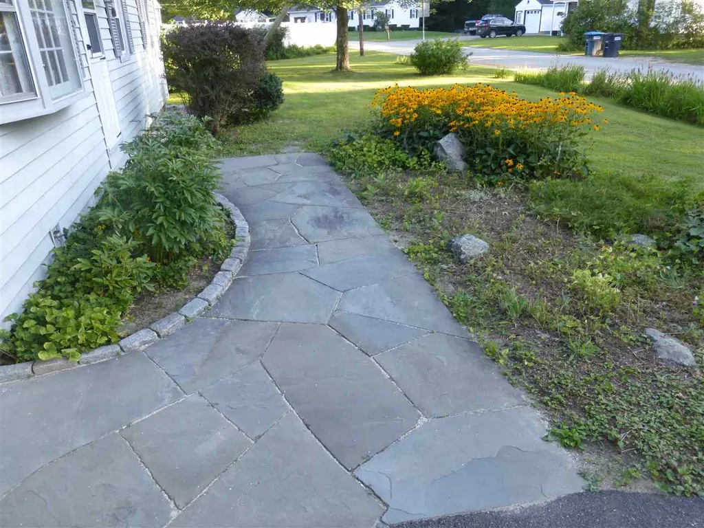 4 Heritage Drive Allenstown NH 03275