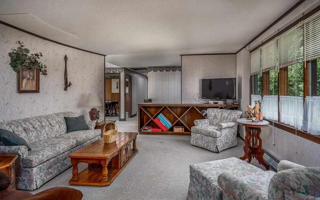 52 Labrador Drive Rochester NH 03867