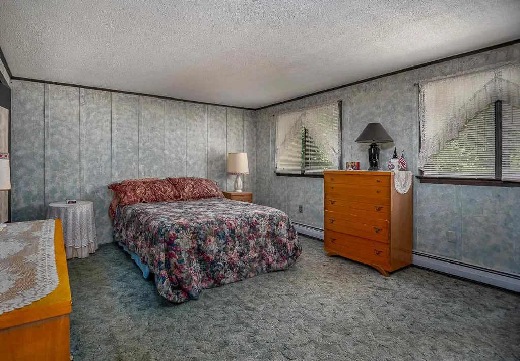 52 Labrador Drive Rochester NH 03867