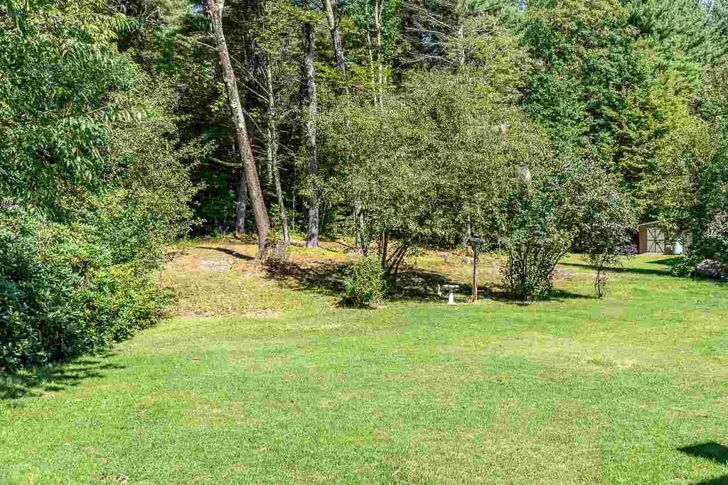 52 Labrador Drive Rochester NH 03867