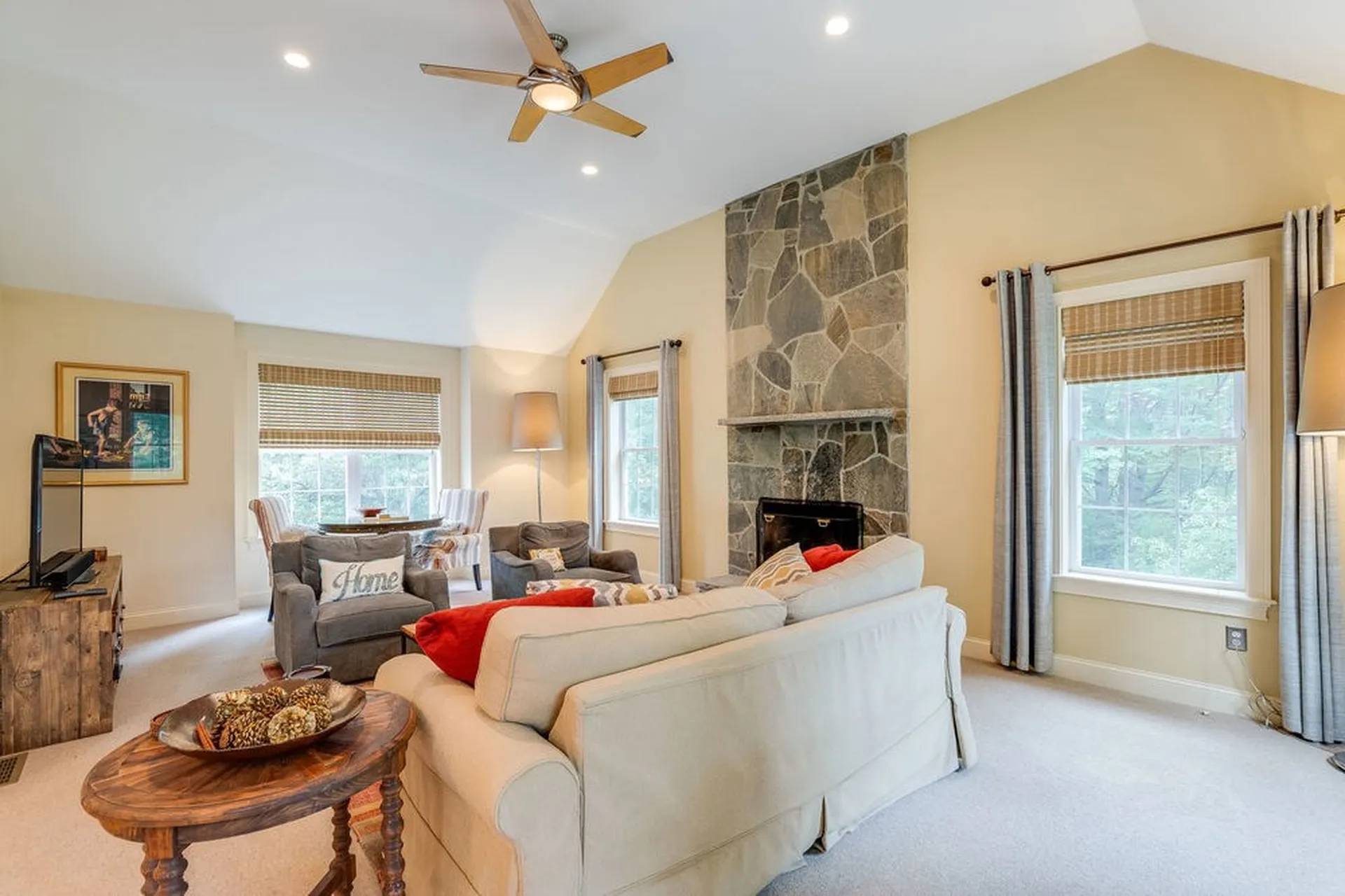 5 Hoyt Pond Road Madbury NH 03823