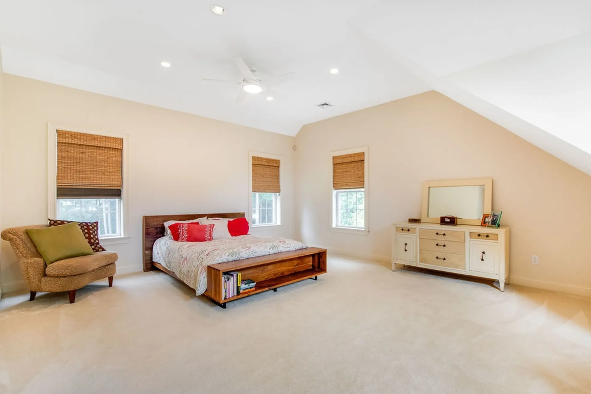 5 Hoyt Pond Road Madbury NH 03823