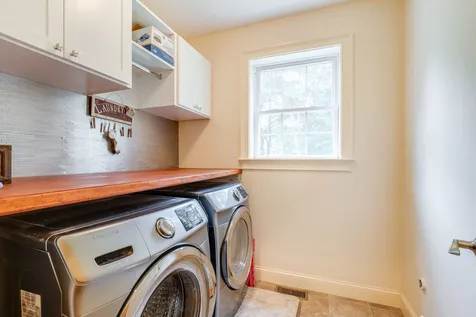 5 Hoyt Pond Road Madbury NH 03823
