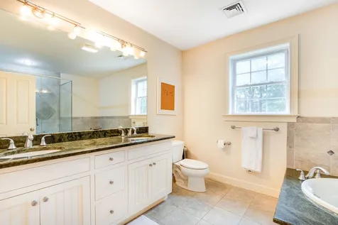 5 Hoyt Pond Road Madbury NH 03823