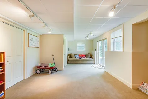 5 Hoyt Pond Road Madbury NH 03823