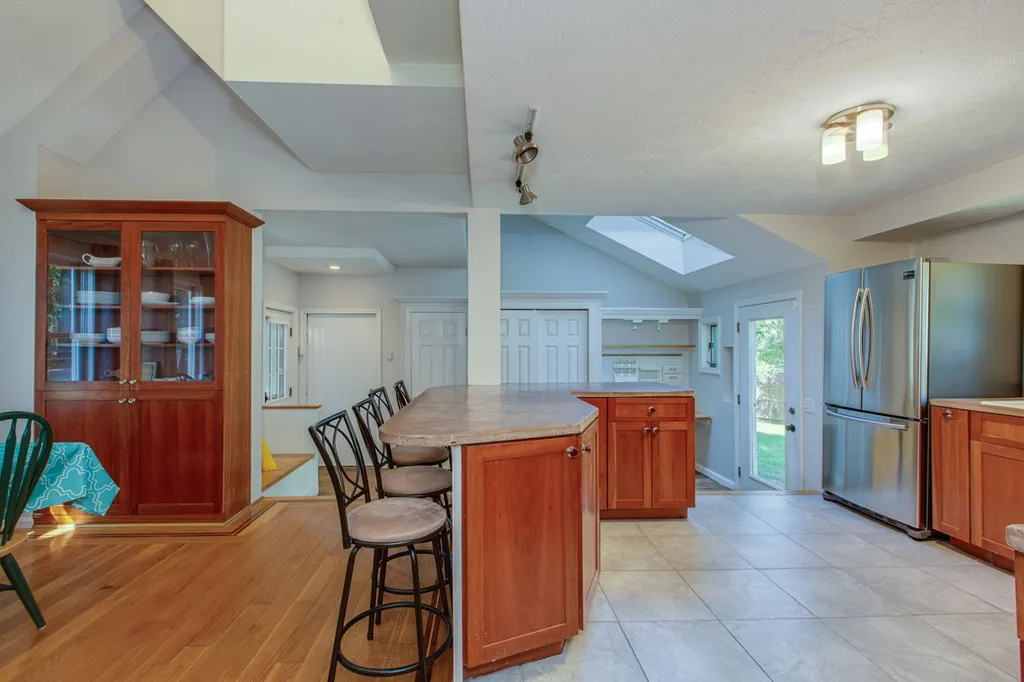 109 Souhegan Avenue Amherst NH 03031