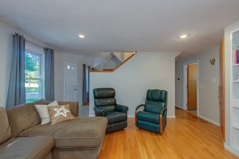 109 Souhegan Avenue Amherst NH 03031