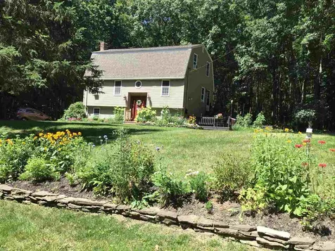 8 Colby Road Kingston NH 03848