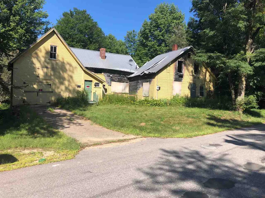 50 Pleasant Street Plymouth NH 03264