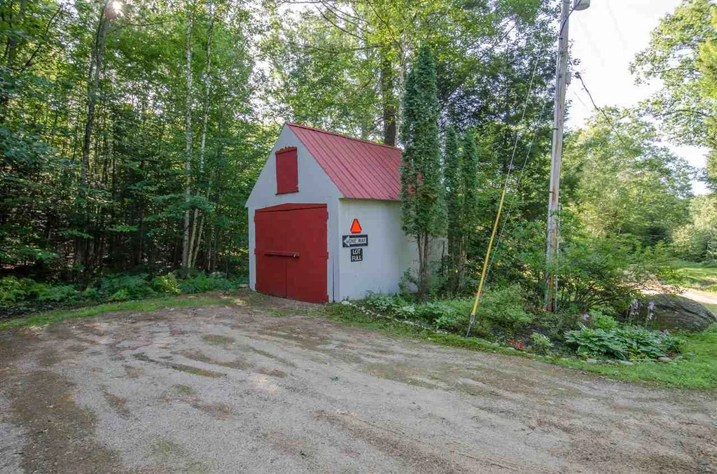30 Crouse Road Alexandria NH 03222