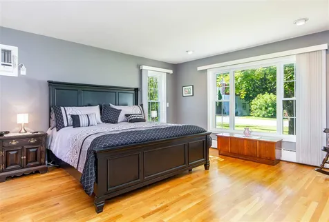 33 Village Drive Colchester VT 05446