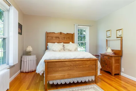 33 Village Drive Colchester VT 05446