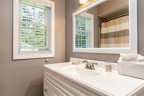 33 Village Drive Colchester VT 05446