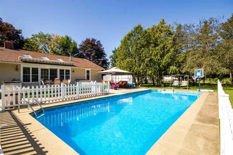 33 Village Drive Colchester VT 05446