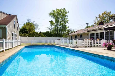 33 Village Drive Colchester VT 05446