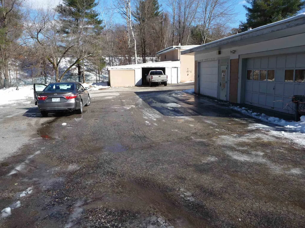 550-534 Old Wellington Road Manchester NH 03104