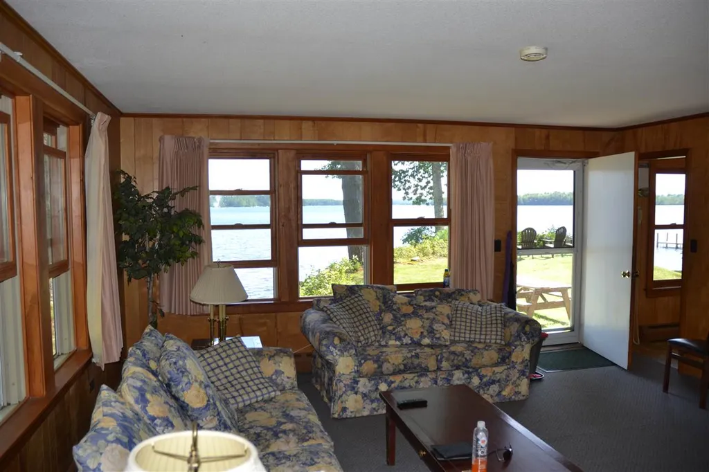 2 Loon Point Tuftonboro NH 03816