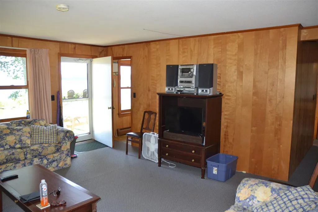 2 Loon Point Tuftonboro NH 03816