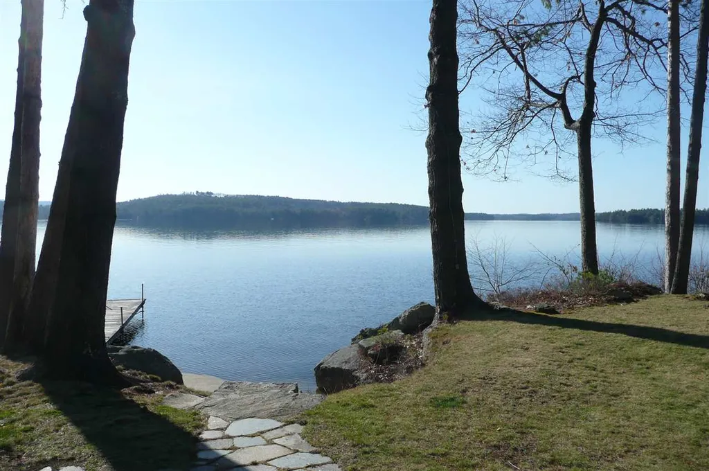 2 Loon Point Tuftonboro NH 03816