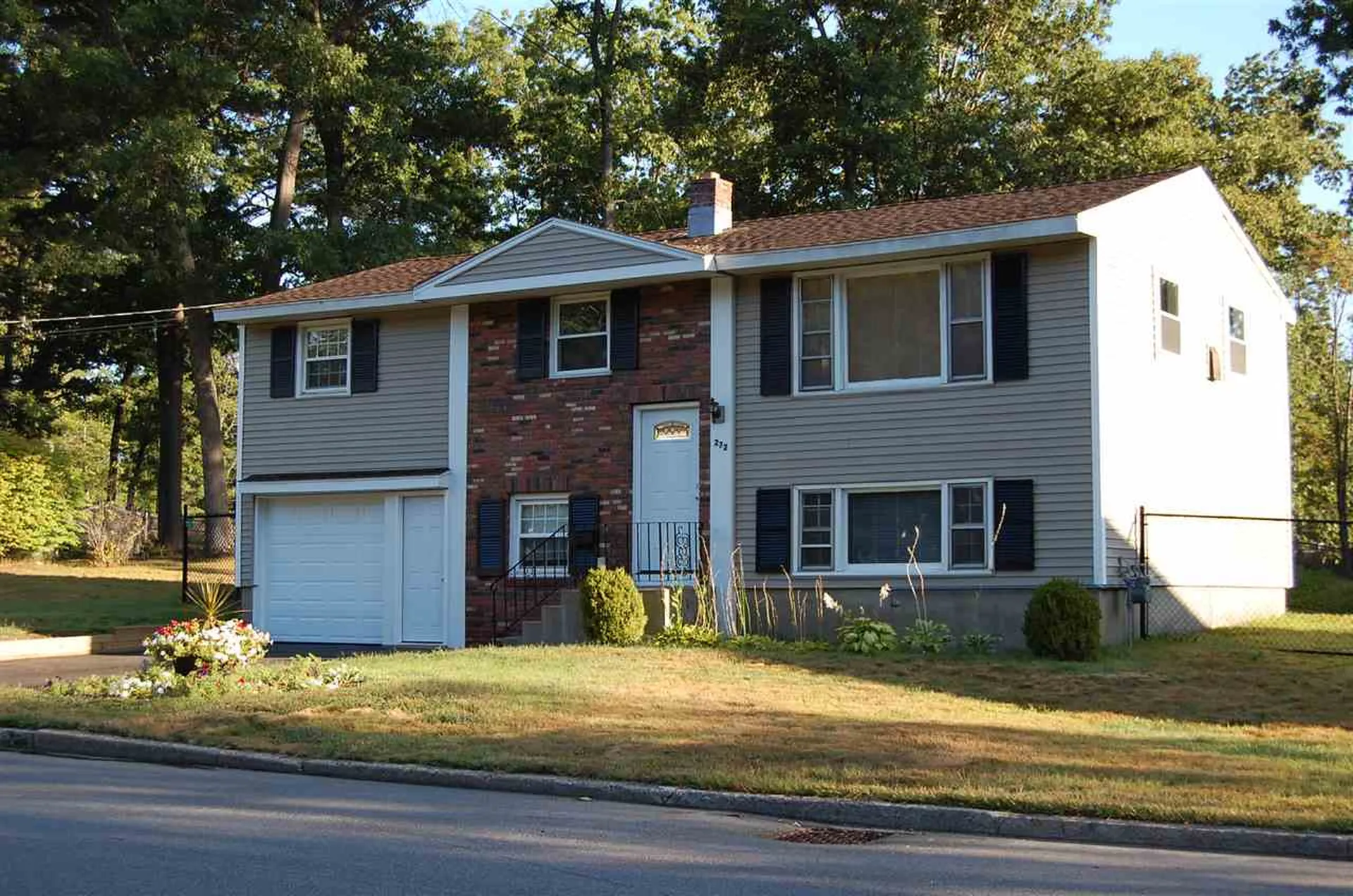 272 Medford Street Manchester NH 03109
