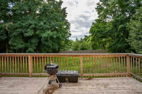 21 White Lilac Way Colchester VT 05446