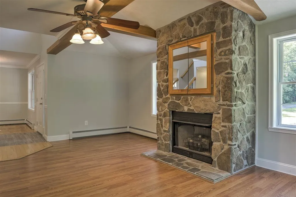 65 Butterfield Road Rindge NH 03461