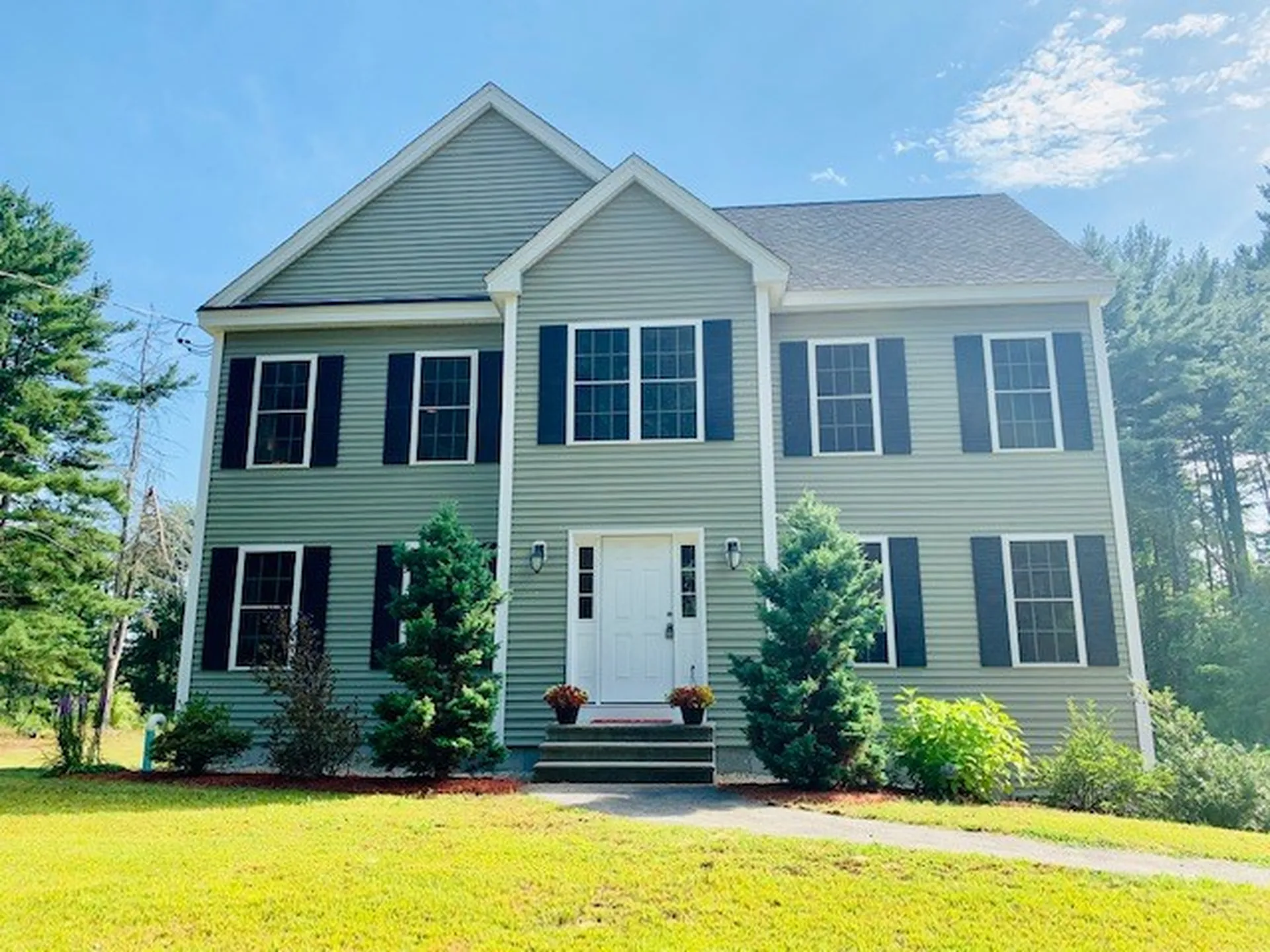 5 Simpson Mill Road Pelham NH 03076
