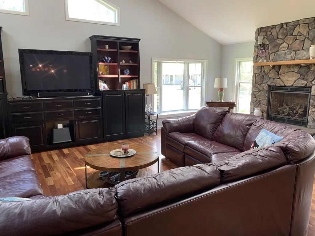 197 Olde Orchard Lane Shelburne VT 05482