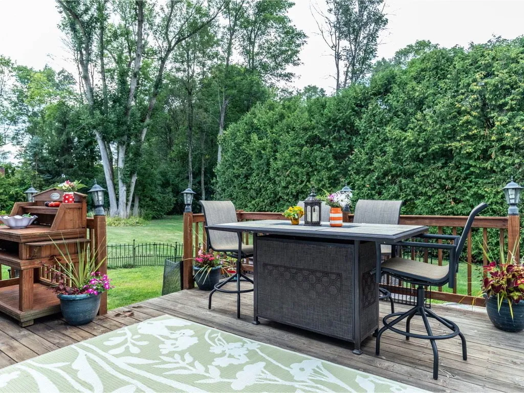 197 Olde Orchard Lane Shelburne VT 05482