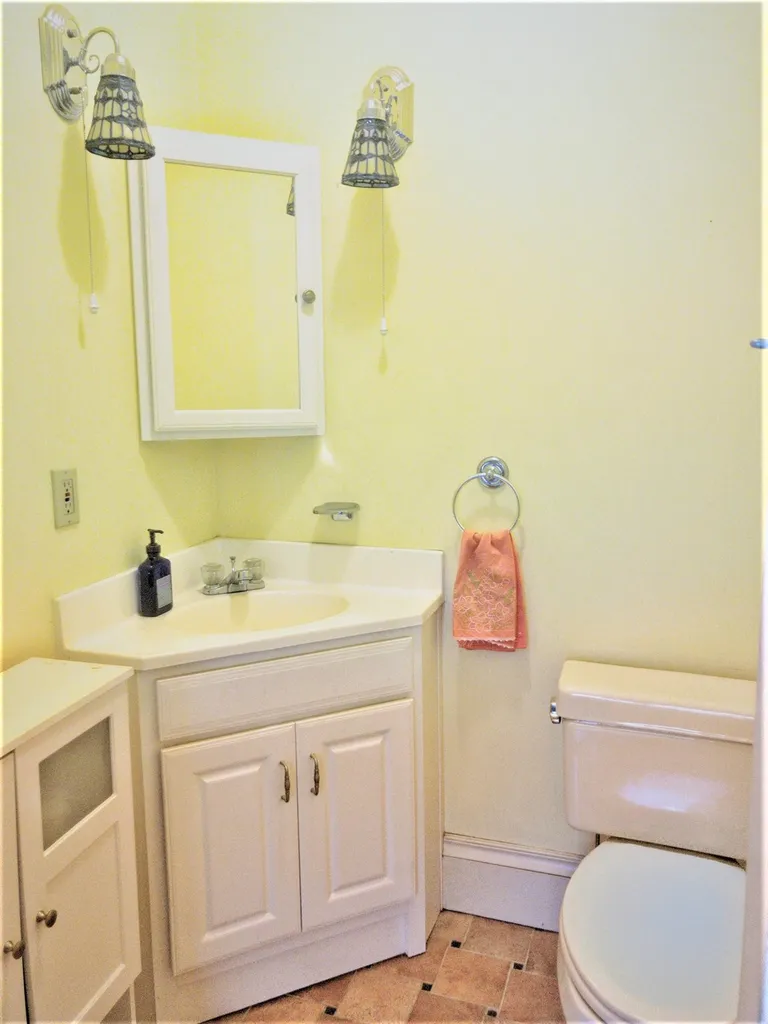 217 Myrtle Avenue Portsmouth NH 03801