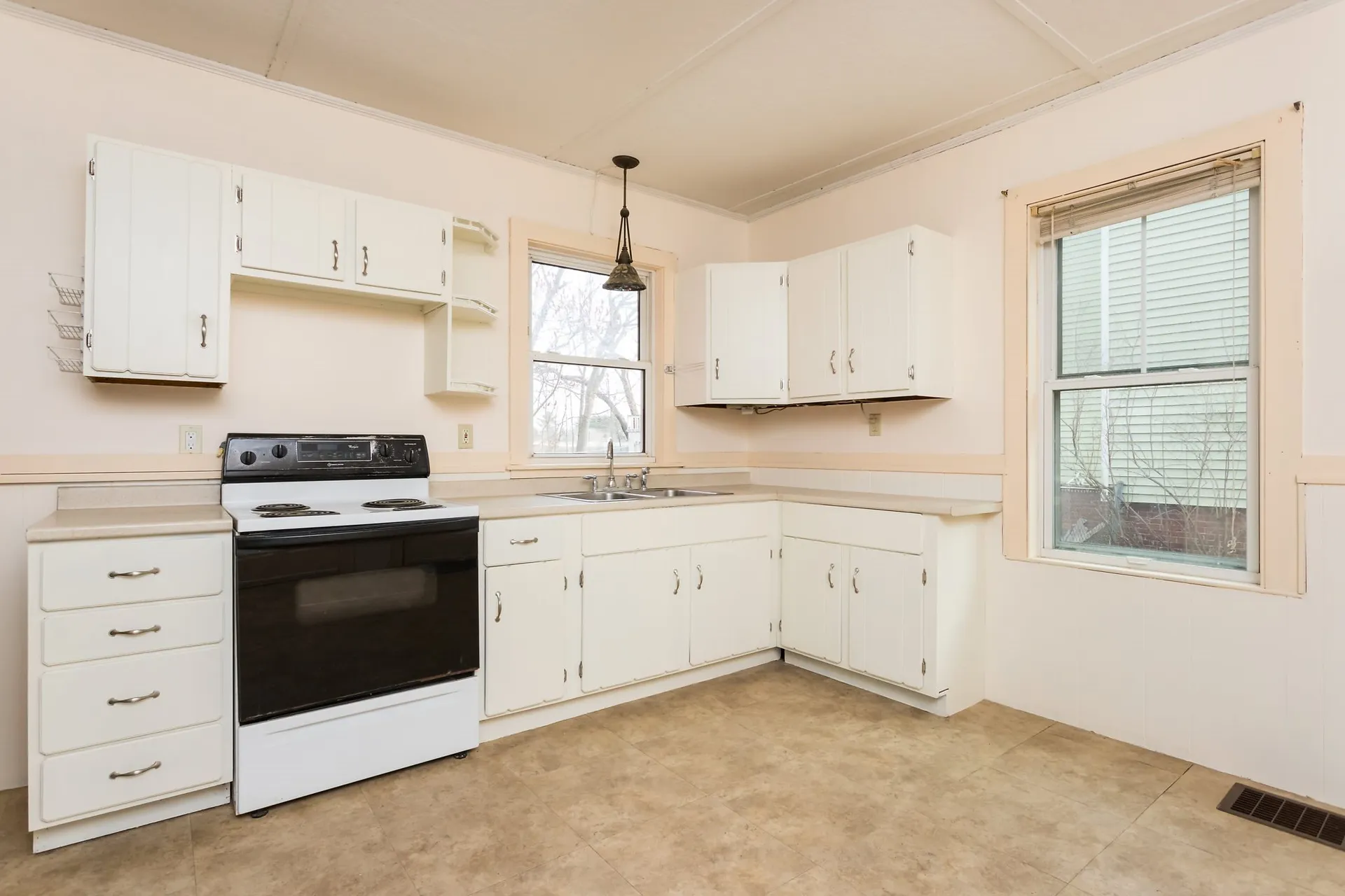 217 Myrtle Avenue Portsmouth NH 03801