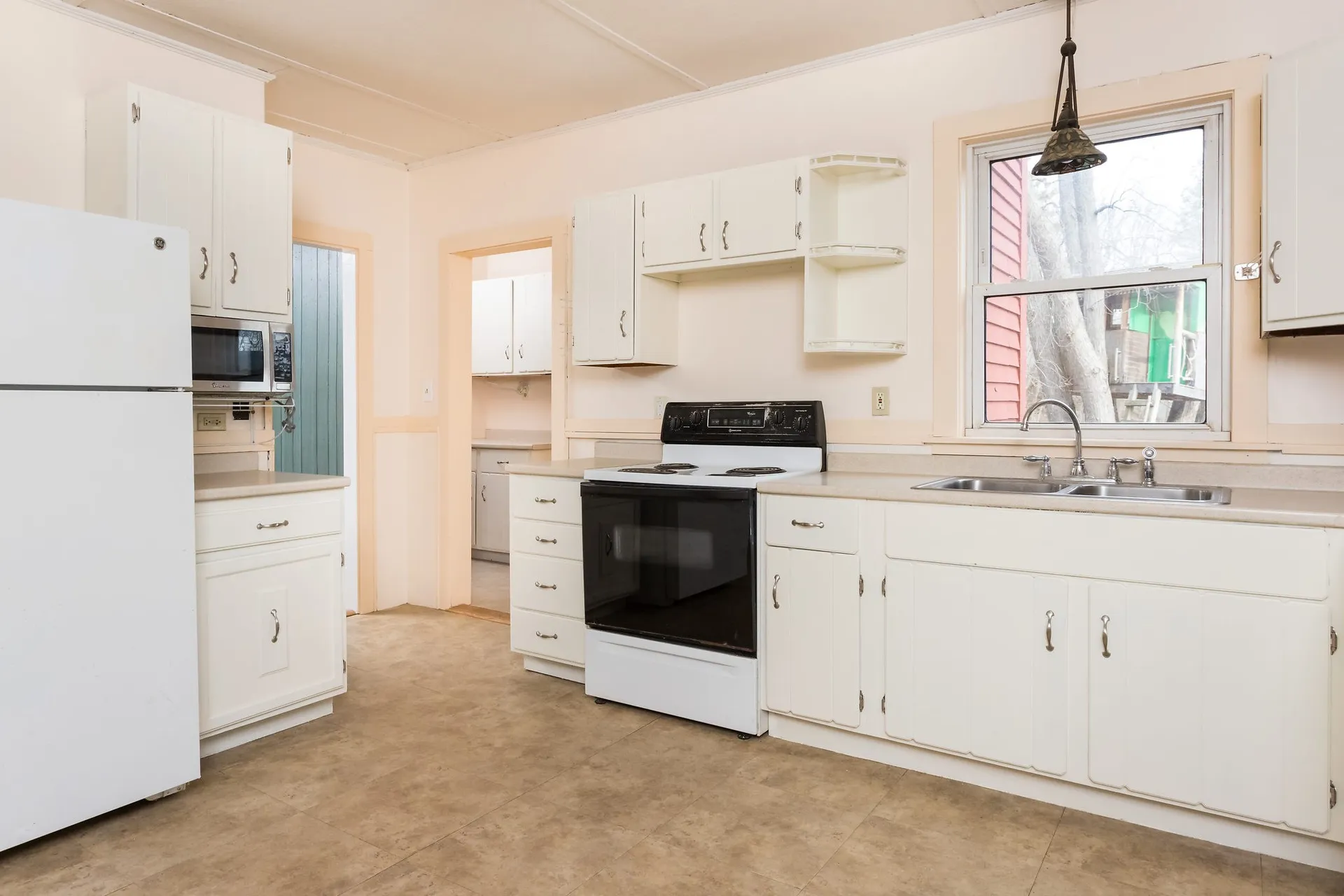 217 Myrtle Avenue Portsmouth NH 03801