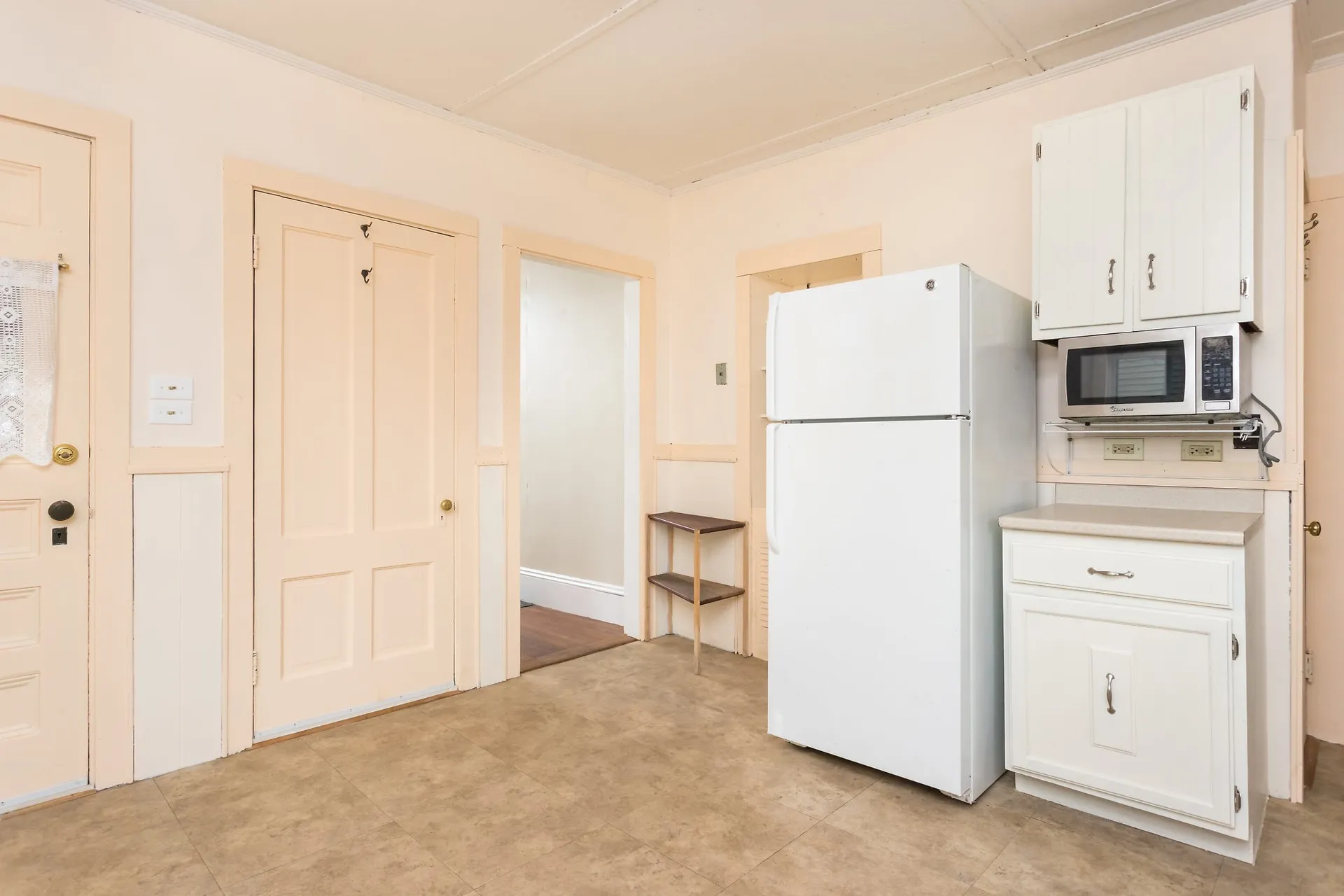 217 Myrtle Avenue Portsmouth NH 03801