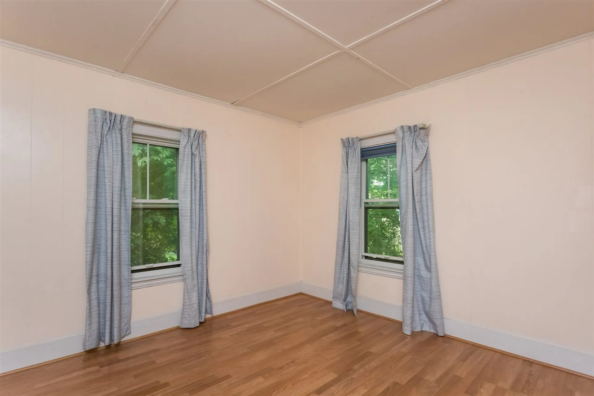 217 Myrtle Avenue Portsmouth NH 03801
