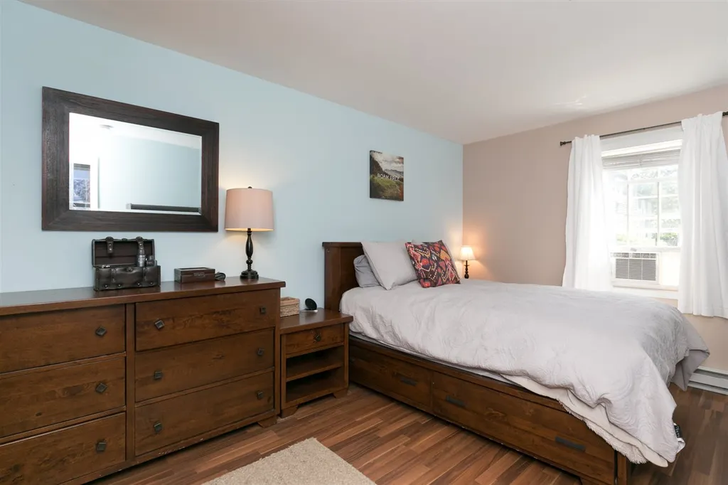 37 Twin Oaks Terrace South Burlington VT 05403